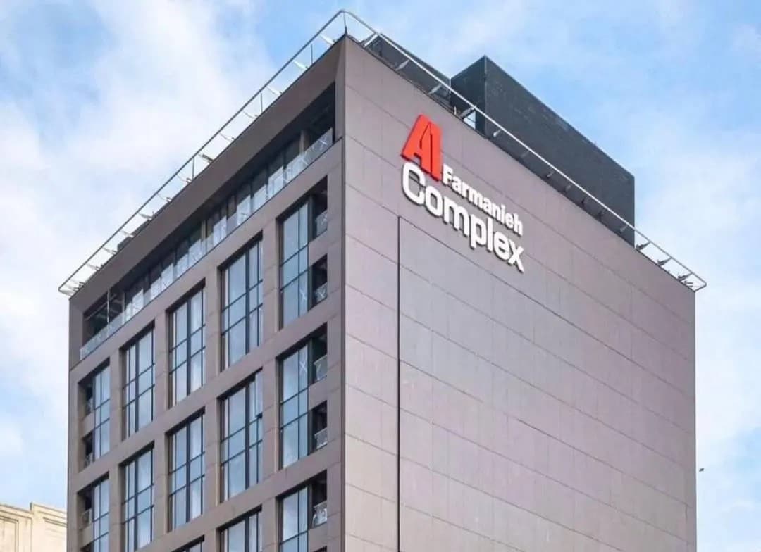 ساختمان 19 طبقه A1 فرمانیه